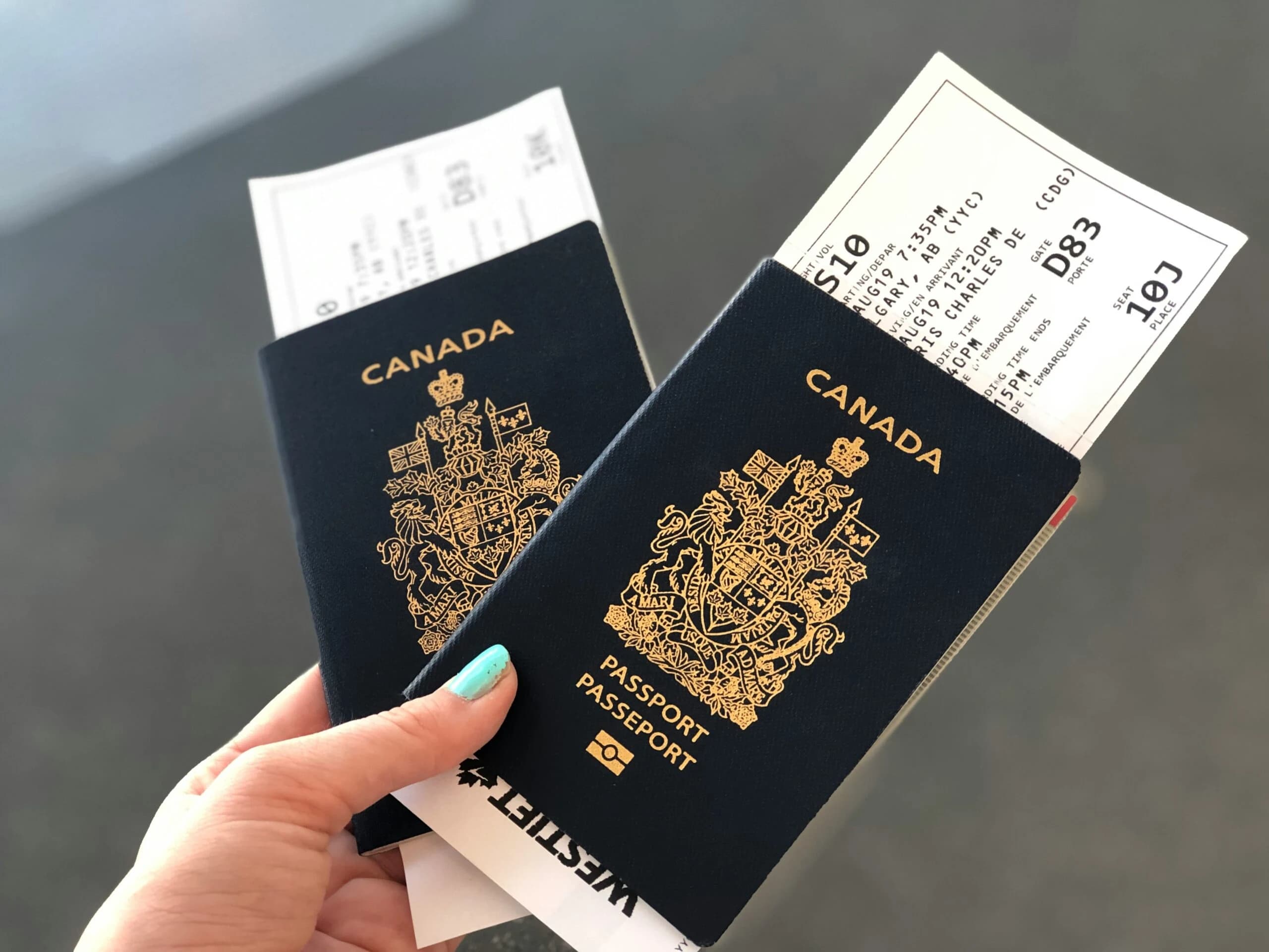 A pair pf Canadian passports