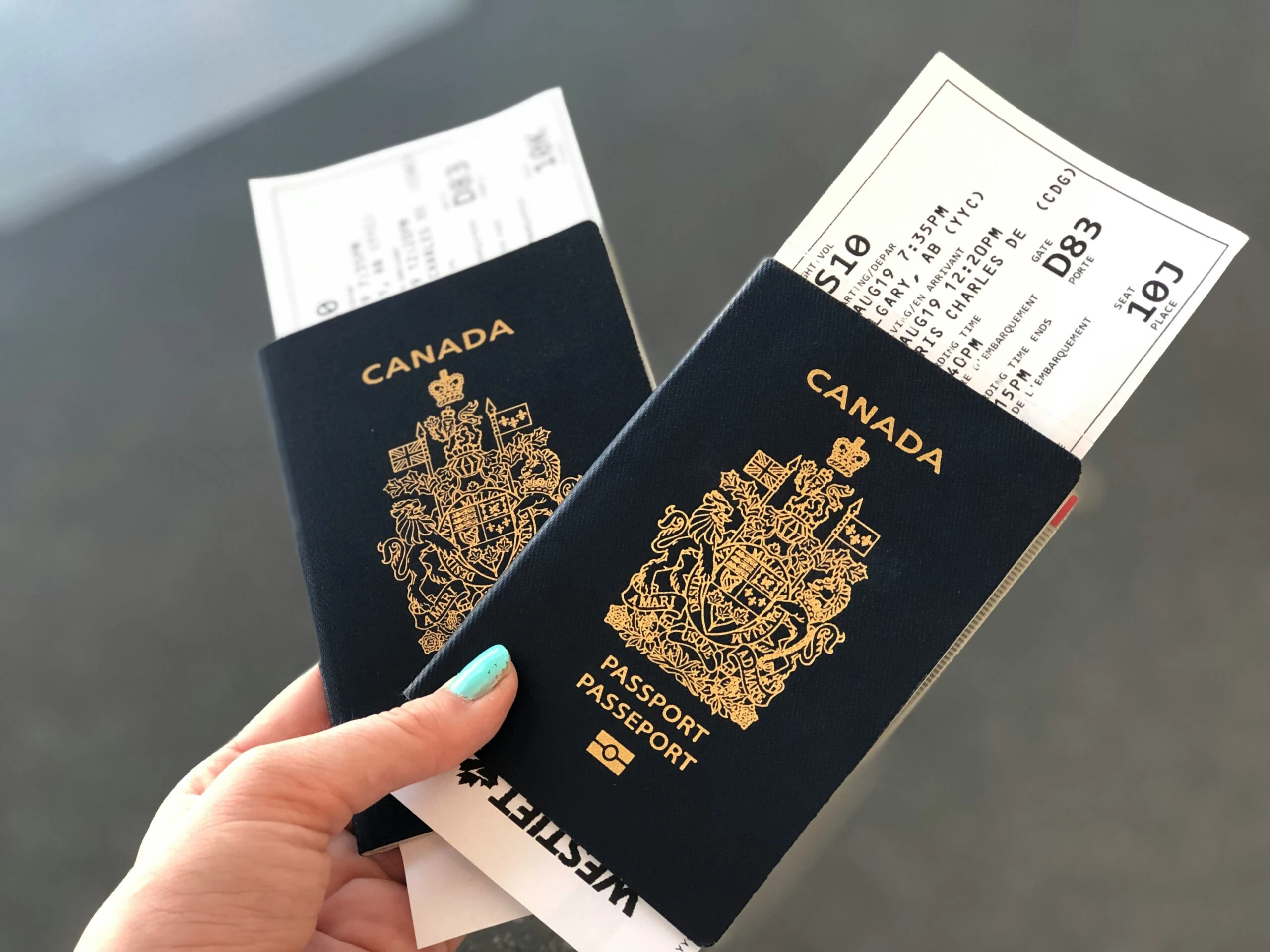 A pair pf Canadian passports